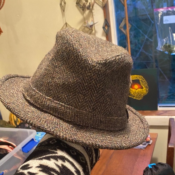 Stylish Tweed Fedora Hat - Picture 8 of 10
